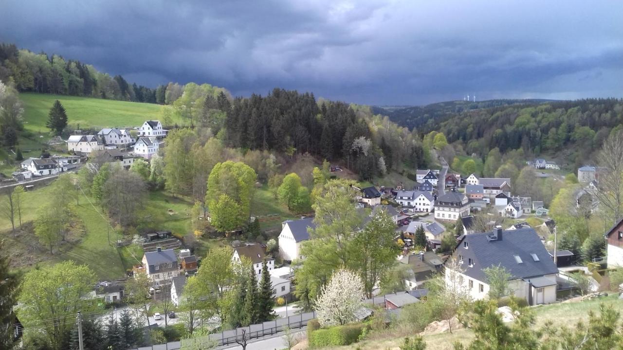 Ferienwohnung Erzgebirge - Pobershau - mit schönem Ausblick, ruhige, beste Lage Exterior foto